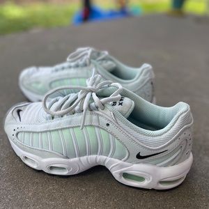 Nike Air max teal blue green white shoes